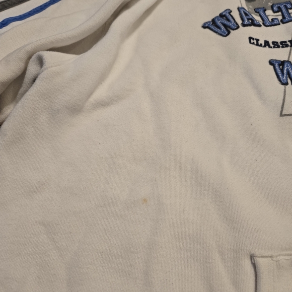 🆕️3/$30🎄Disney Hoodie - Picture 6 of 7